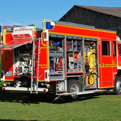 HLF 10